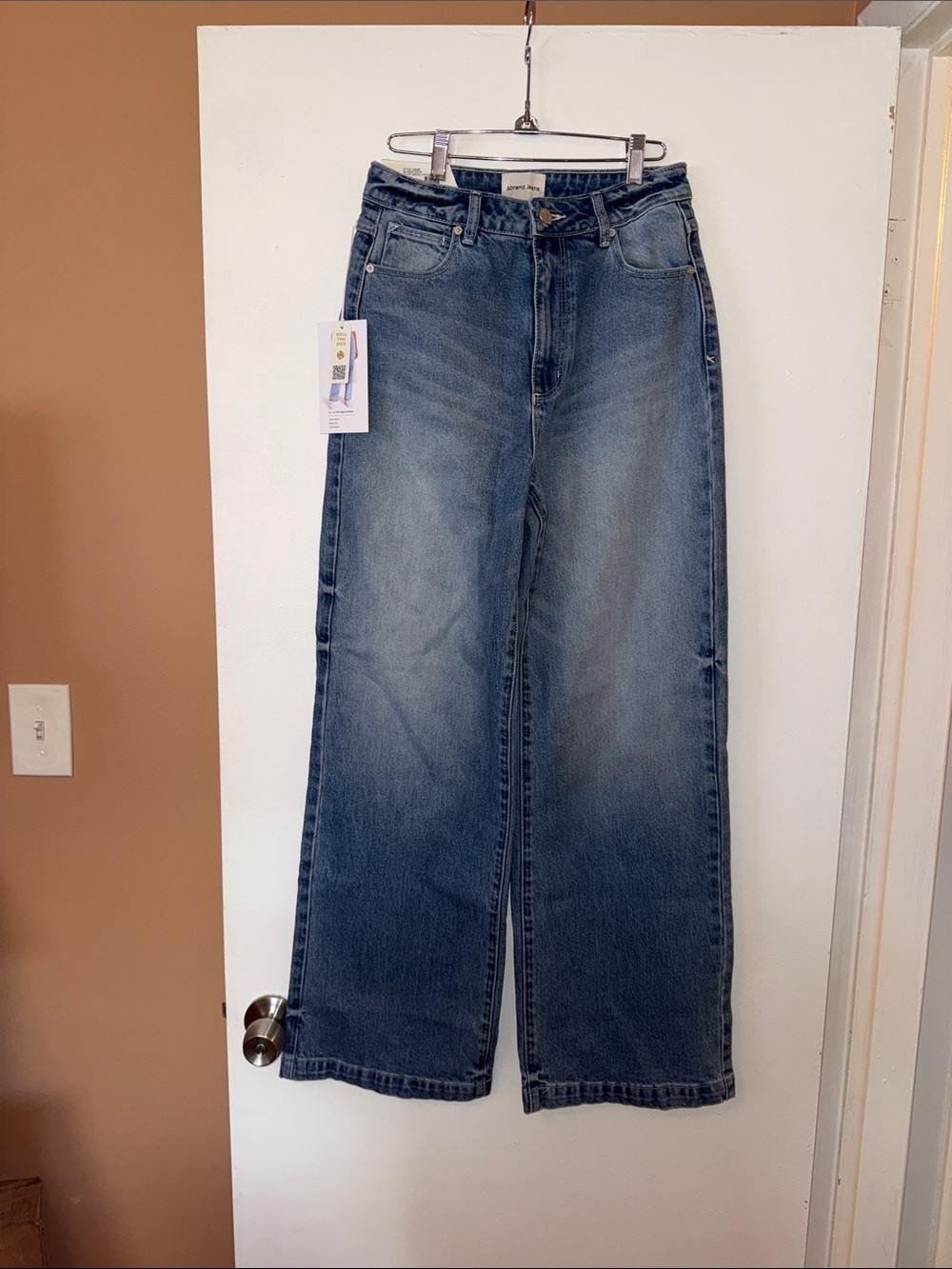 Abrand High-Rise Wide Leg Jeans in Faded Blue